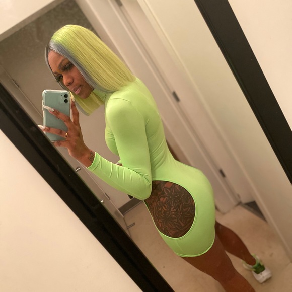Lime Green Dress - Picture 1 of 1